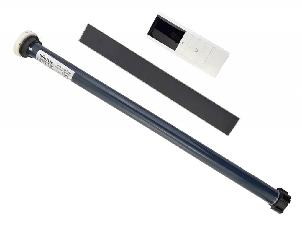 Roller shade motor with solar panel