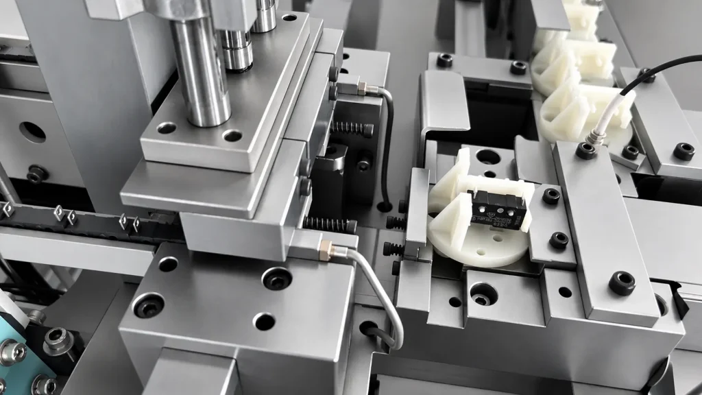 Micro switch assembly for tubular motor limit mechanism